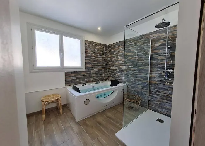 Domaine De La Navicelle Feriehus Le Pradet